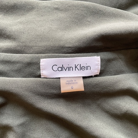 Calvin Klein Green Wrap Dress - Picture 3 of 4